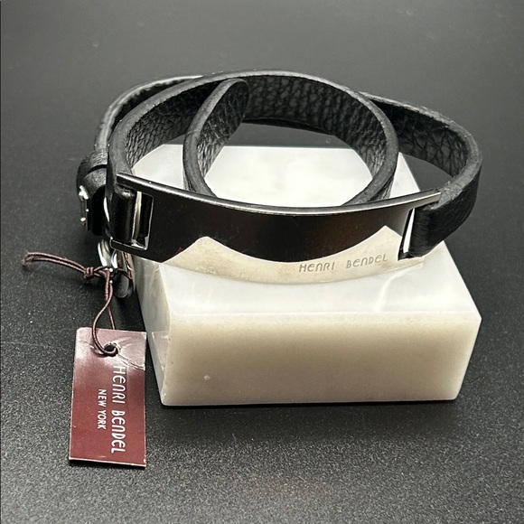 Henri Bendel Black ID Wrap Bracelet #884. New with Tag!! Black leather - Picture 1 of 8
